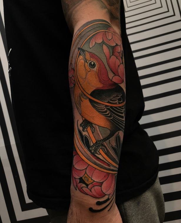 Cardeal e cerejeira, tatuagem de Denis Vazios